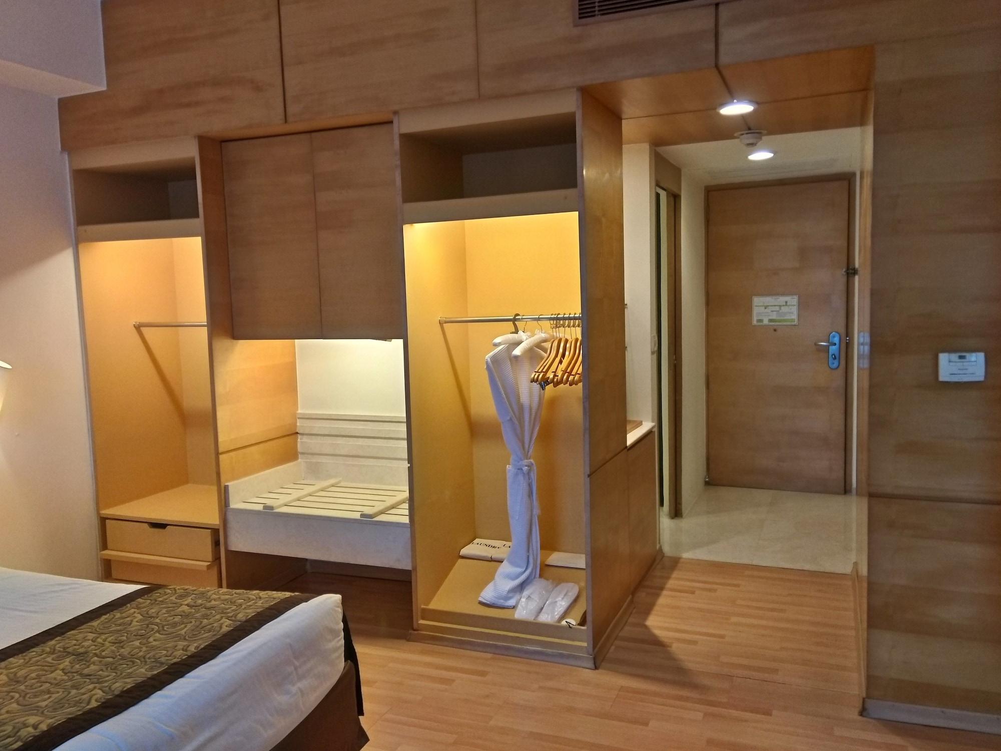 Taj Chandīgarh מראה חיצוני תמונה A room at the hotel