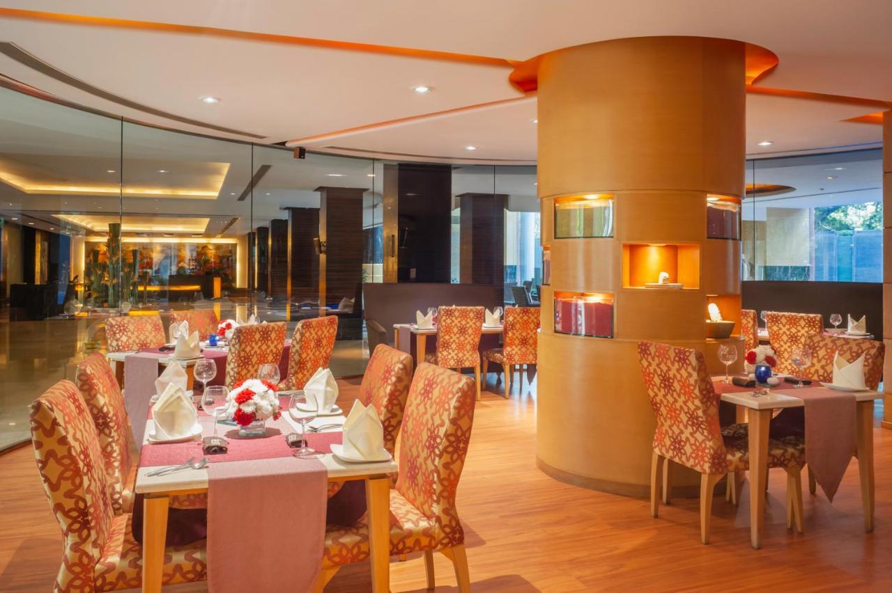Taj Chandīgarh מראה חיצוני תמונה The restaurant