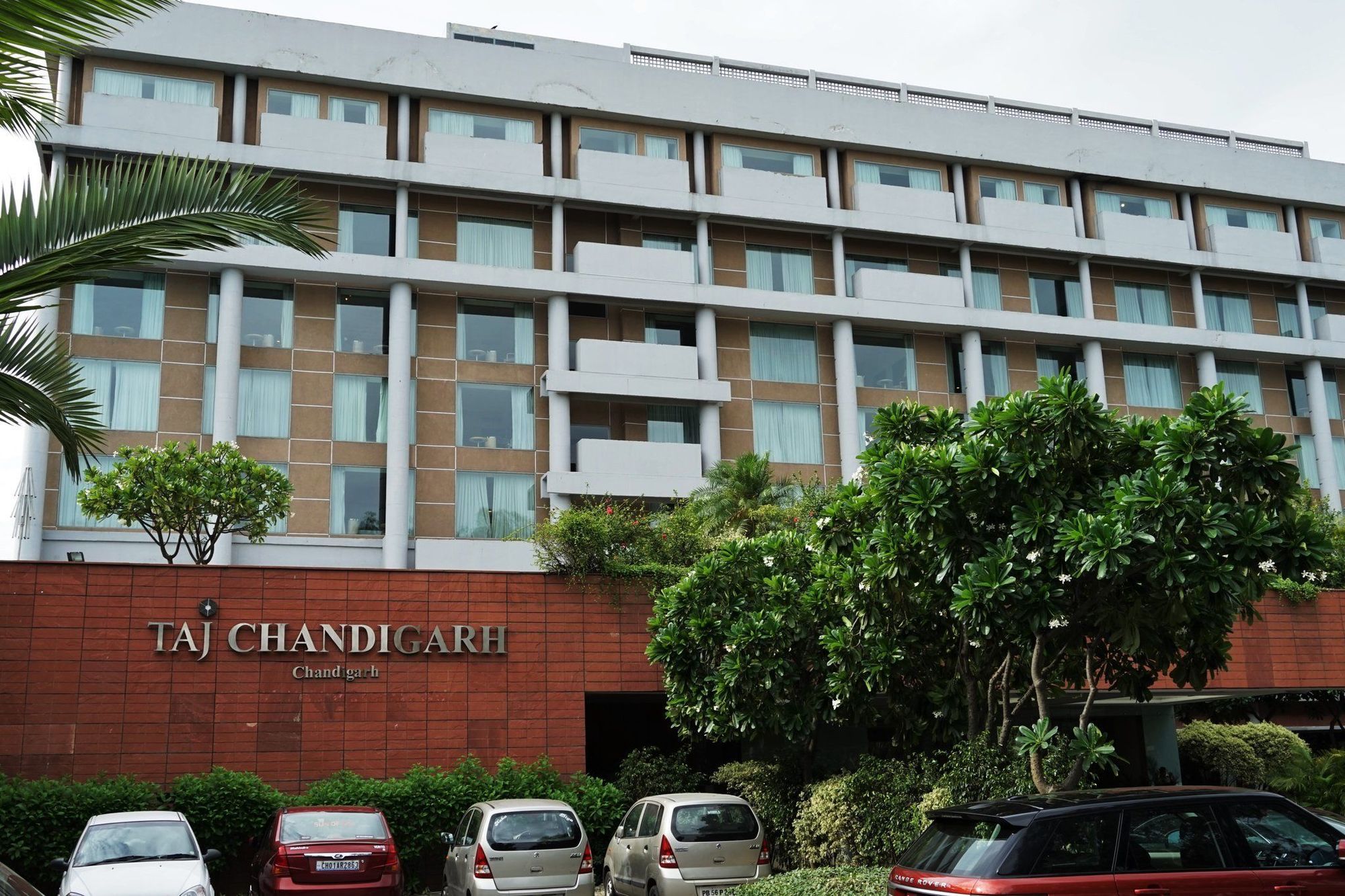 Taj Chandīgarh מראה חיצוני תמונה Taj Chandigarh