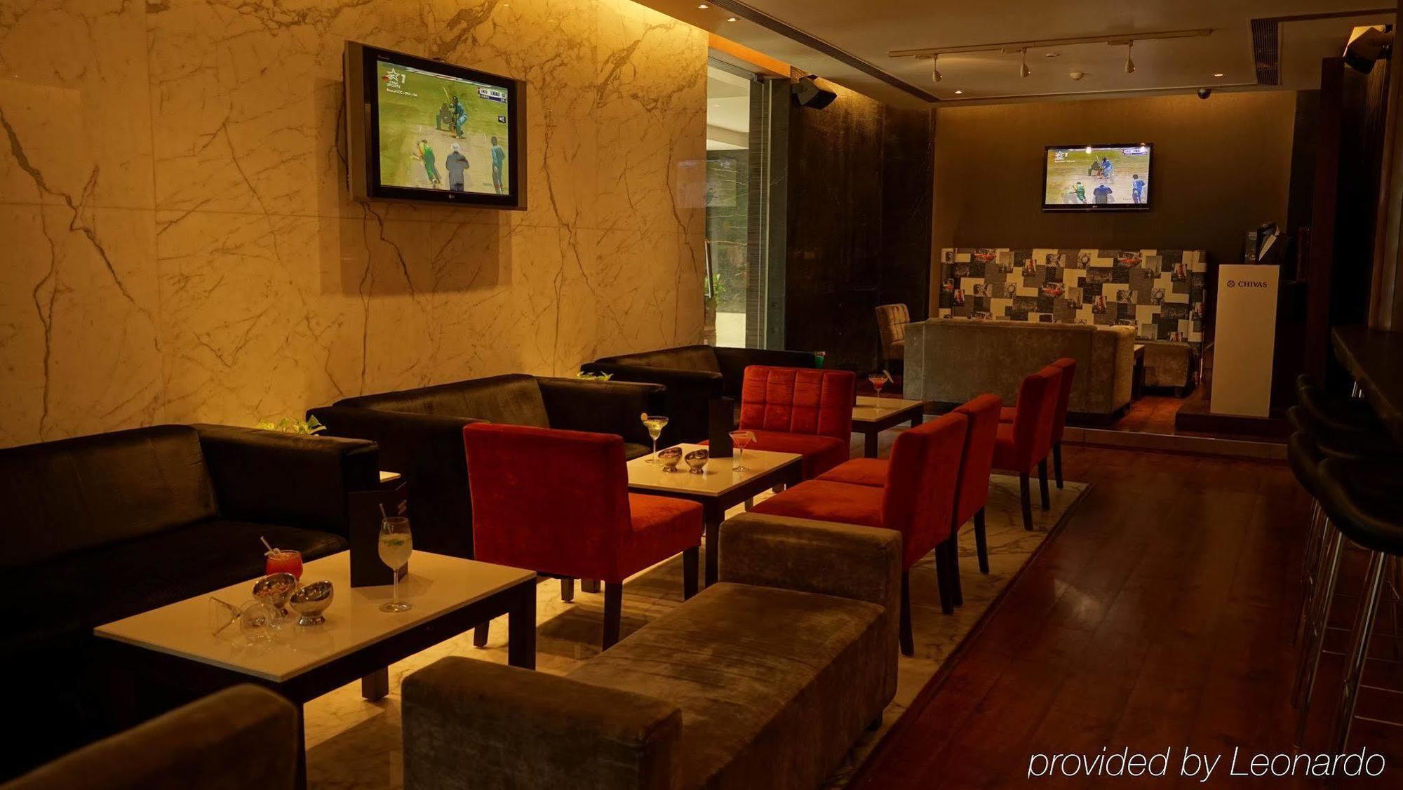 Taj Chandīgarh מראה חיצוני תמונה The lounge at the airport